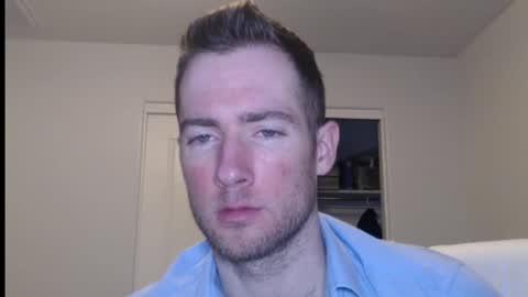 Snapshot of al3xzanderth3gr3at chatting on 02/06/26, 01:54 Alex online show from 02/06/26, 01:54