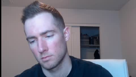 Snapshot of al3xzanderth3gr3at chatting on 02/20/26, 01:24 Alex online show from 02/20/26, 01:24
