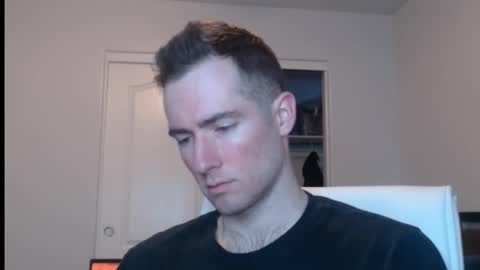 Snapshot of al3xzanderth3gr3at chatting on 02/20/26, 06:37 Alex online show from 02/20/26, 06:37