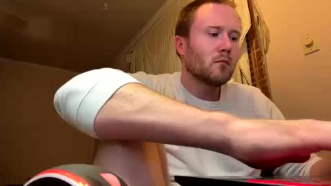 Al online show from 10/10/25, 09:47