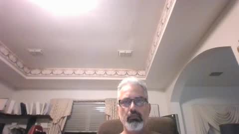 Snapshot of aladdin31673 chatting on 09/09/25, 02:22 aladdin31673 online show from 09/09/25, 02:22