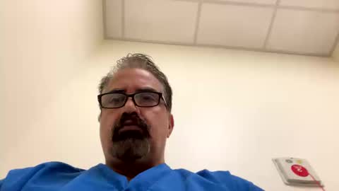 Snapshot of aladdin31673 chatting on 10/15/25, 05:13 aladdin31673 online show from 10/15/25, 05:13