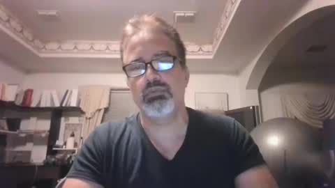 Snapshot of aladdin31673 chatting on 10/20/25, 12:44 aladdin31673 online show from 10/20/25, 12:44