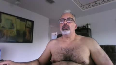 Snapshot of aladdin31673 chatting on 05/28/26, 12:30 aladdin31673 online show from 05/28/26, 12:30