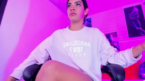 Alahia Rodriguez online show from 01/05/25, 12:31