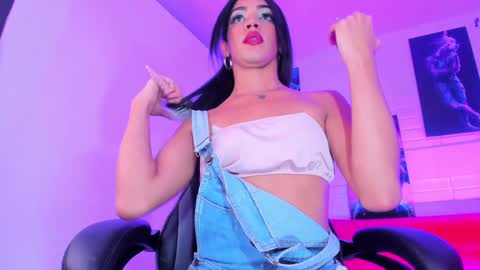 Alahia Rodriguez online show from 01/13/25, 06:05