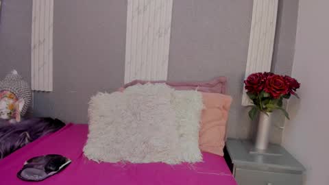 alahia_am online show from 02/06/25, 02:48