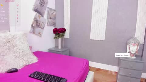 alahia_am online show from 02/09/25, 08:45