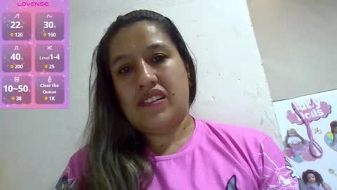 Snapshot of alahia_fox chatting on 01/10/25, 03:16 alahia online show from 01/10/25, 03:16