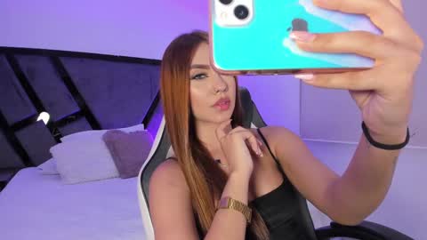 Alahia online show from 09/29/25, 03:55