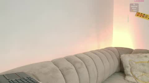 Snapshot of alahiacolucci chatting on 06/03/26, 12:41 alahiacolucci online show from 06/03/26, 12:41