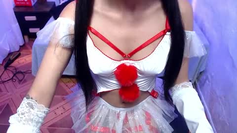 Snapshot of alaia_blue1 chatting on 10/30/25, 03:57 alaia_blue1 online show from 10/30/25, 03:57