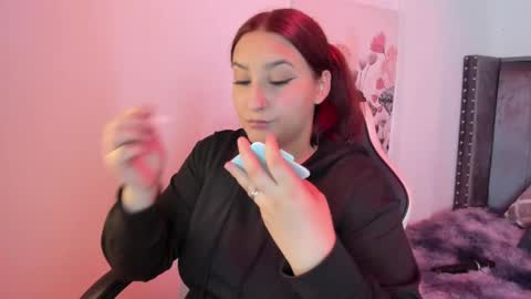 Snapshot of alaia_carter chatting on 10/17/25, 01:53 Alaia Carter online show from 10/17/25, 01:53