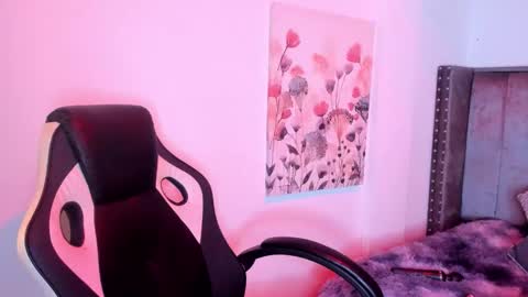 Snapshot of alaia_carter chatting on 10/23/25, 03:06 Alaia Carter online show from 10/23/25, 03:06