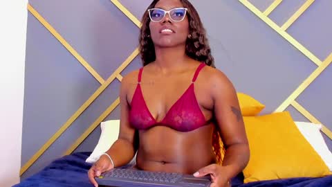 alaia_colins online show from 12/24/24, 06:11