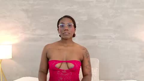 alaia_colins online show from 07/09/26, 04:38