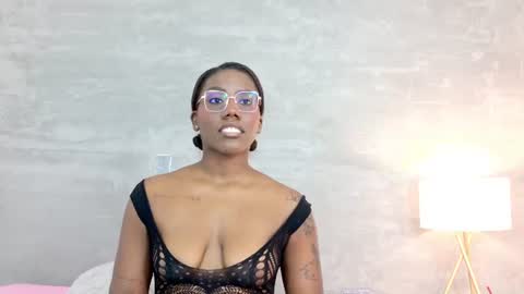alaia_colins online show from 07/10/26, 02:16