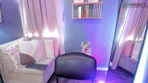     online show from 06/19/26, 07:17