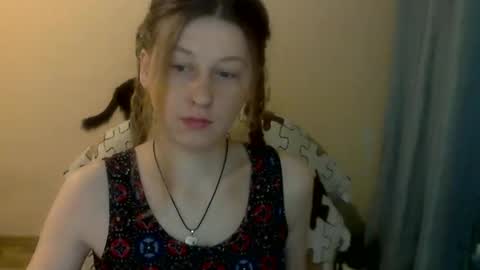 Anna online show from 04/01/26, 02:03