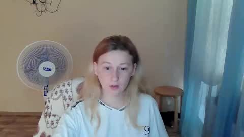 Anna online show from 06/10/26, 09:41