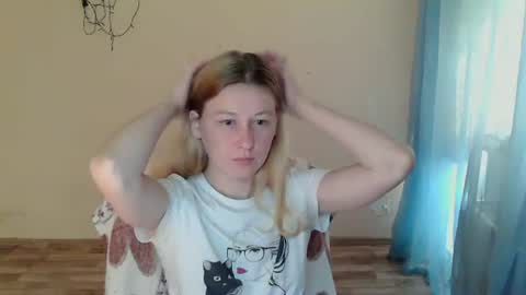 Anna online show from 07/12/26, 08:16