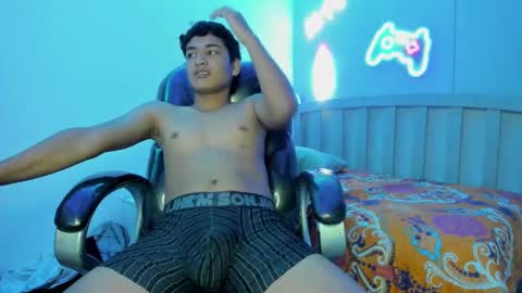 Alam online show from 09/16/25, 03:35