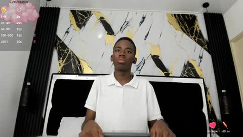 Snapshot of alan_blacke chatting on 10/18/25, 08:09 alan_blacke online show from 10/18/25, 08:09