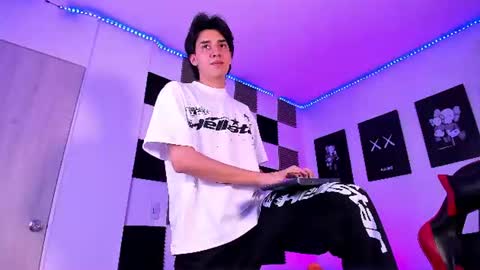 Alan Boy online show from 06/11/26, 02:33