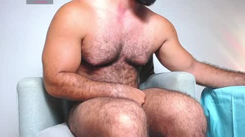 Snapshot of alan_fergusonn chatting on 02/05/25, 06:48 Alan Ferguson online show from 02/05/25, 06:48