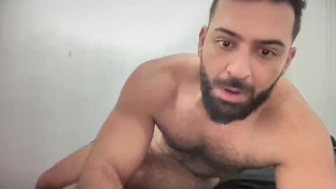 Snapshot of alan_fergusonn chatting on 10/08/25, 11:57 Alan Ferguson online show from 10/08/25, 11:57