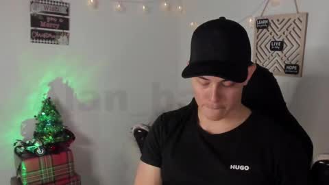 Alan Hadid online show from 12/21/24, 04:09