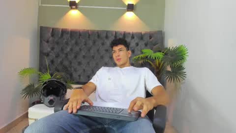 Alan online show from 09/18/25, 01:02