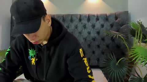 Alan online show from 10/22/25, 01:00