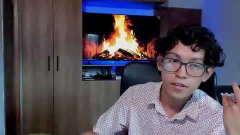 Alan and Criss - WE JUST FRIENDS WITH BENEFITS BOTH VERS online show from 06/10/26, 11:42