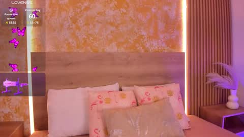 alana_2916 online show from 09/24/25, 03:32