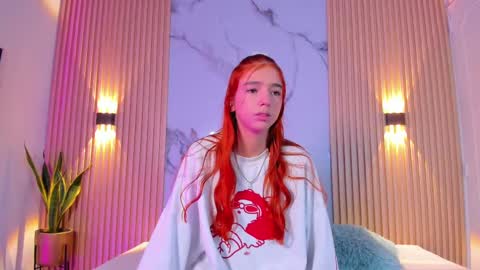 A L A N A  online show from 10/03/25, 11:40