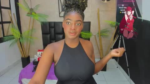 Snapshot of alana_bonny chatting on 09/22/25, 11:34 Alana online show from 09/22/25, 11:34