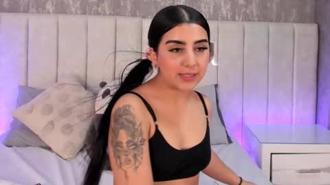 Alana online show from 01/15/25, 09:41