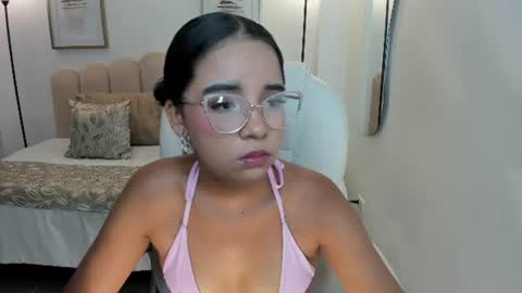 alana  online show from 06/21/26, 03:42