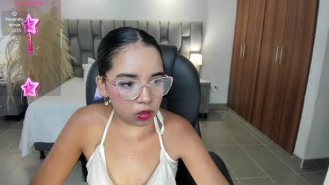 alana  online show from 06/23/26, 06:50