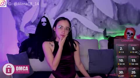 alana_pherson online show from 10/11/25, 08:13