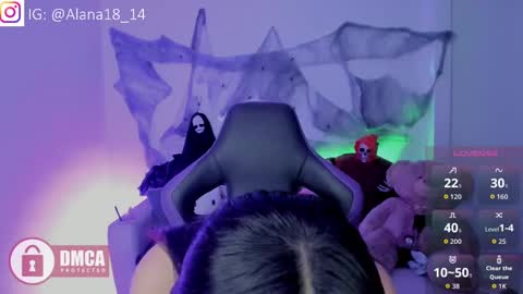 alana_pherson online show from 10/22/25, 07:08