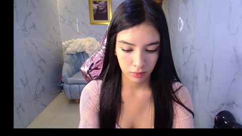 Snapshot of alana_rosse_s chatting on 11/01/25, 01:35 Alana online show from 11/01/25, 01:35