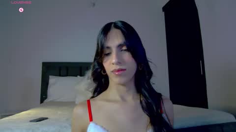 Alana Tobias online show from 12/04/25, 03:32