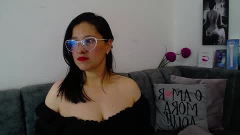 Alana  online show from 01/10/26, 12:07