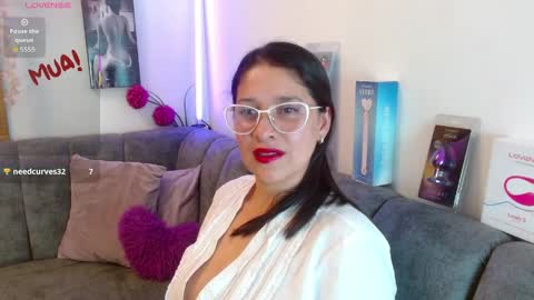 Alana  online show from 04/07/26, 07:58