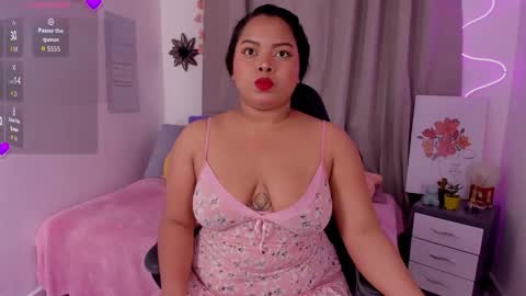 Snapshot of alanaa_gomezz chatting on 11/08/25, 04:18 Alana Gmez online show from 11/08/25, 04:18