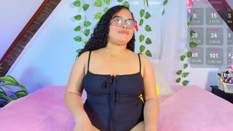 Alana Gmez  online show from 05/15/26, 06:48
