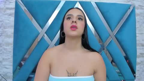 Alana Flores online show from 02/13/25, 05:44