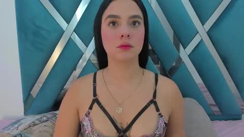 Alana Flores online show from 09/20/25, 11:44